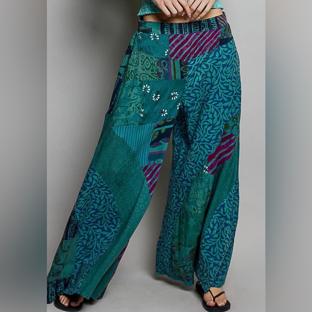 POL Premiere Women’s Teal Patchwork Wide Leg Pants with Accent Panels - Picture 3 of 7